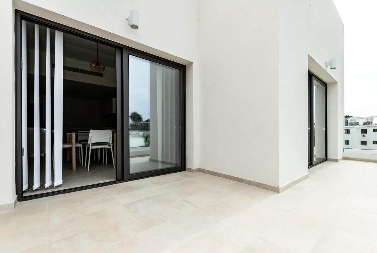 Silver House Boutique Apartment Paphos Exterior photo